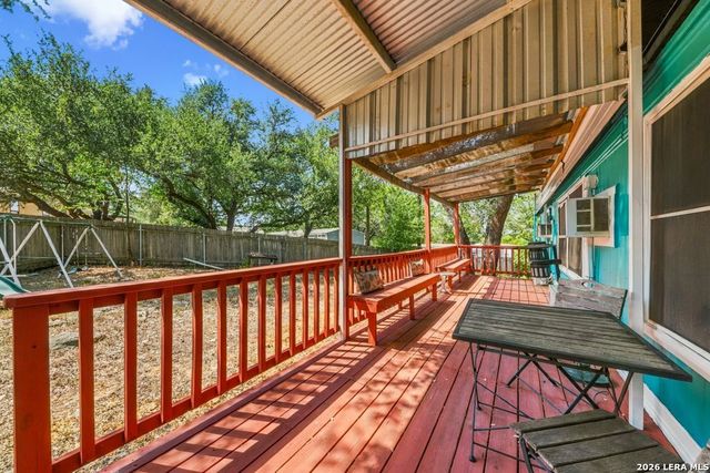 1301 Skylark, Canyon Lake, TX 78133
