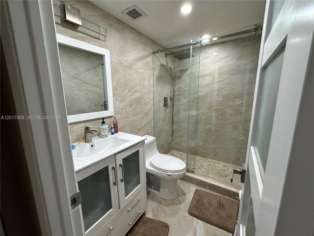 1950 S Ocean Dr 4B, Hallandale Beach, FL 33009