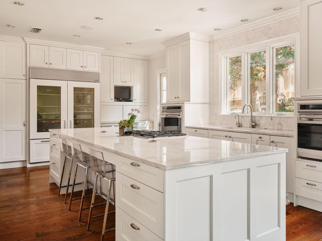 2701 Scenic DR, Austin, TX 78703