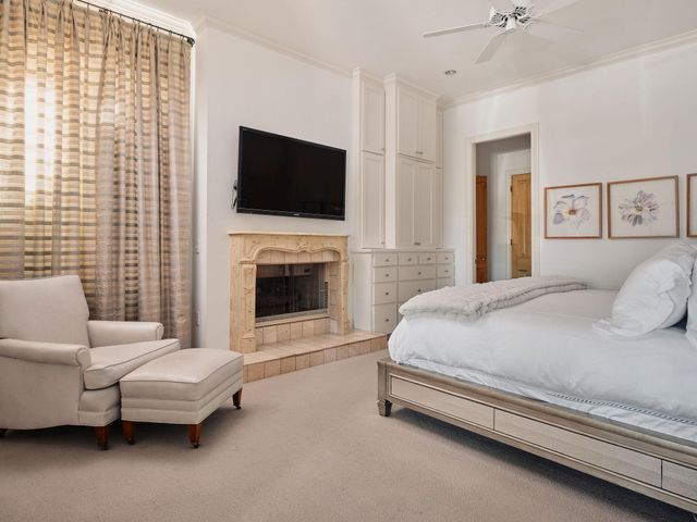 2701 Scenic DR, Austin, TX 78703