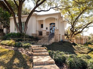 2701 Scenic DR, Austin, TX 78703