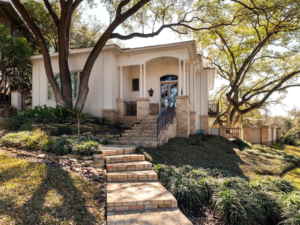 2701 Scenic DR, Austin, TX 78703