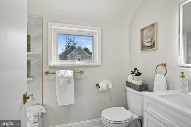 542 STANBRIDGE RD, Morton, PA 19070