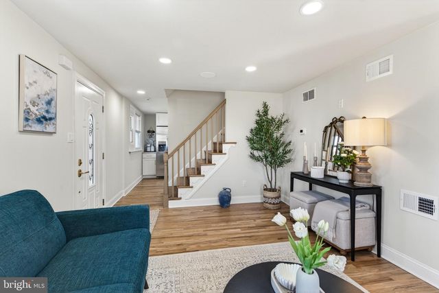 542 STANBRIDGE RD, Morton, PA 19070
