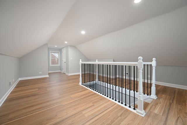 2316 N Hawthorne Avenue, Melrose Park, IL 60164