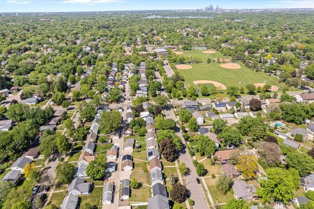 5840 Russell Avenue S, Minneapolis, MN 55410