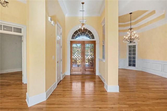 5035 Guilford Forest Drive SW, Atlanta, GA 30331