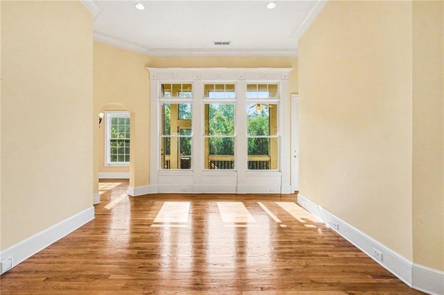5035 Guilford Forest Drive SW, Atlanta, GA 30331