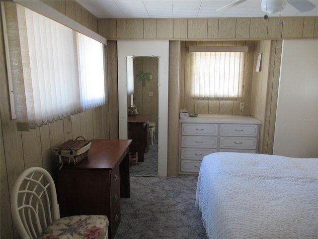 1110 49TH AVENUE TERRACE W, Bradenton, FL 34207