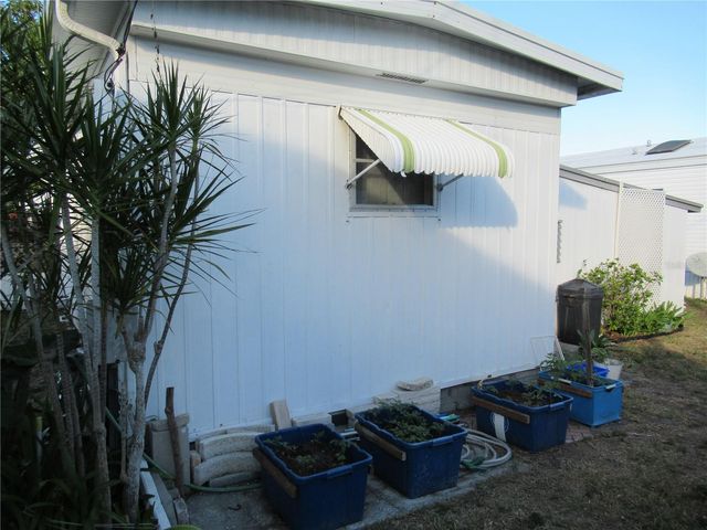 1110 49TH AVENUE TERRACE W, Bradenton, FL 34207