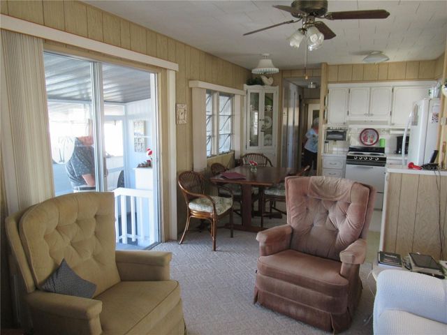 1110 49TH AVENUE TERRACE W, Bradenton, FL 34207