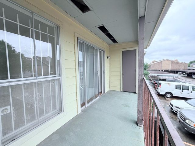 9350 Country Creek Drive 47, Houston, TX 77036
