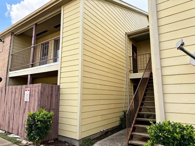 9350 Country Creek Drive 47, Houston, TX 77036