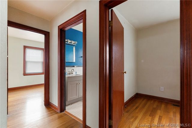 106 E Maple Court, Clarksville, IN 47129