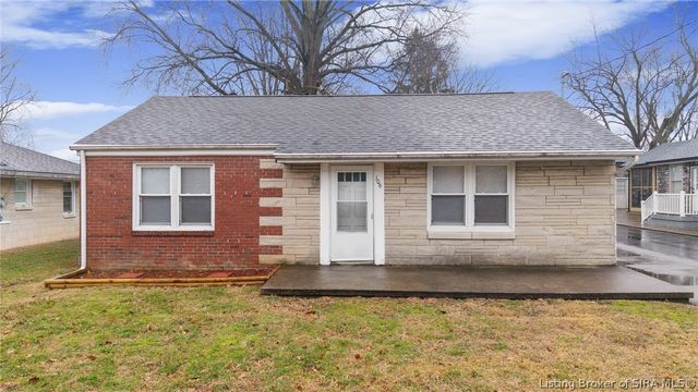 106 E Maple Court, Clarksville, IN 47129