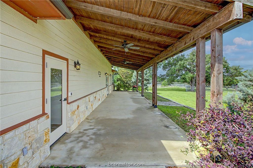 8050 State Highway 21, Caldwell, TX 77836 — photo 5