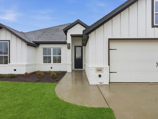 11601 Caracal Drive, Godley, TX 76044