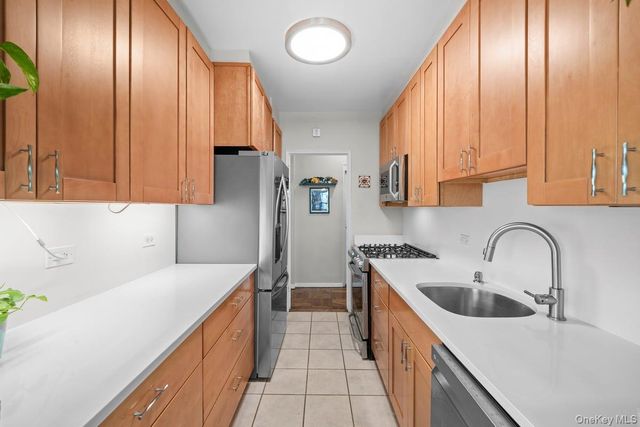 5500 Fieldston Road 2AA, Bronx, NY 10471