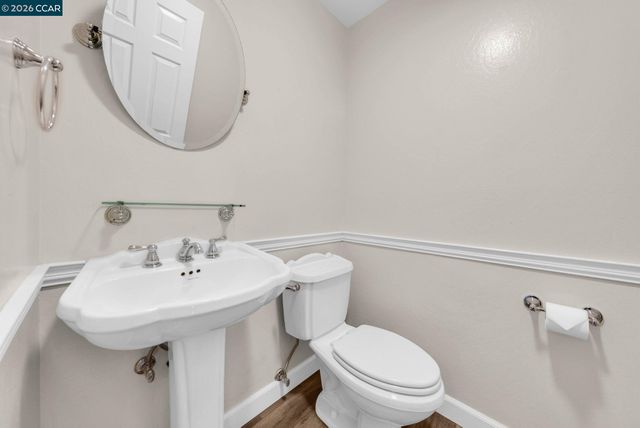 1812 Cole Ave 4, Walnut Creek, CA 94596