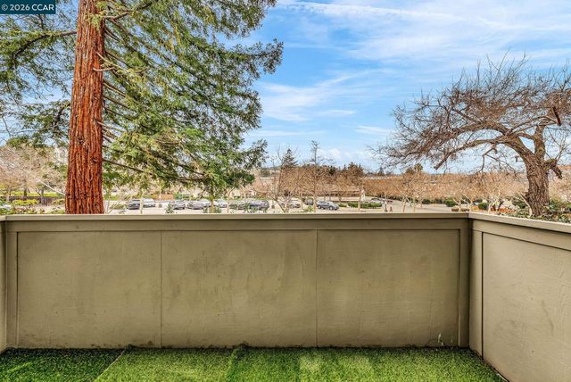 1812 Cole Ave 4, Walnut Creek, CA 94596