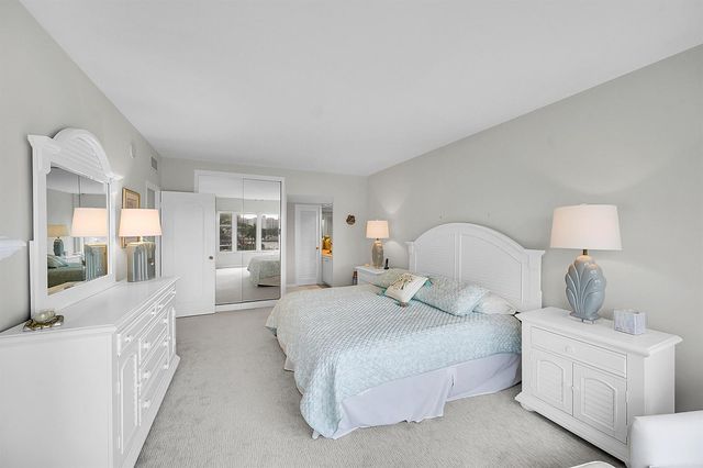 701 E Camino Real 4b, Boca Raton, FL 33432