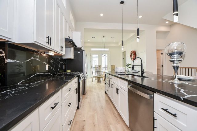 5609 Val Verde Street C, Houston, TX 77057