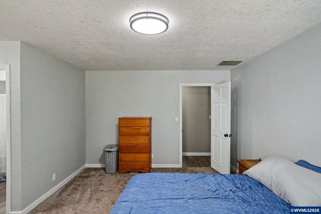 7235 Bates Rd S, Salem, OR 97306