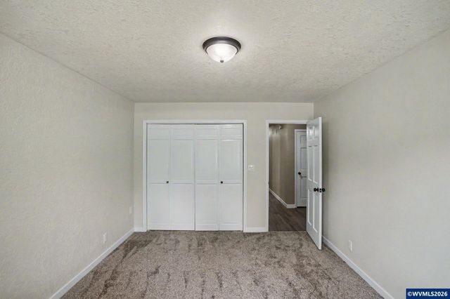 7235 Bates Rd S, Salem, OR 97306
