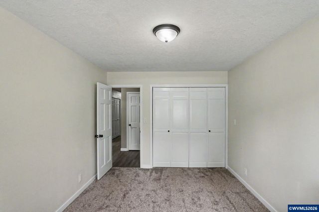 7235 Bates Rd S, Salem, OR 97306