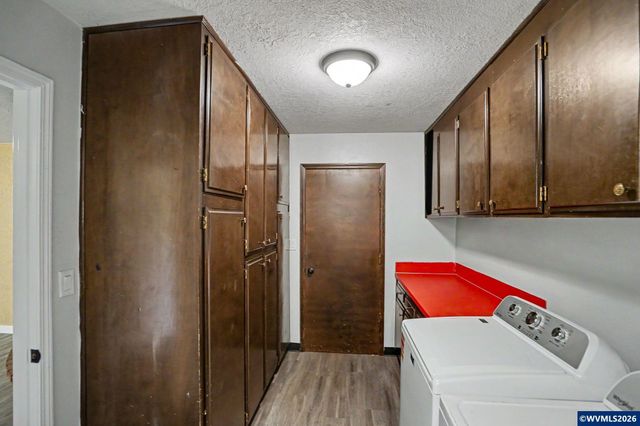7235 Bates Rd S, Salem, OR 97306
