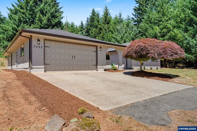 7235 Bates Rd S, Salem, OR 97306