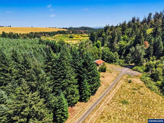 7235 Bates Rd S, Salem, OR 97306
