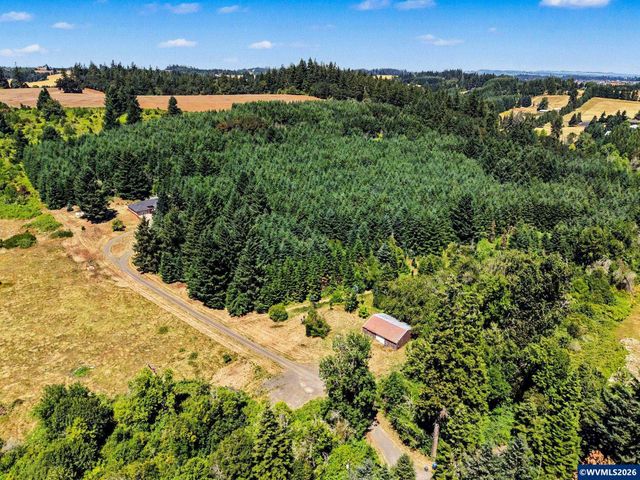 7235 Bates Rd S, Salem, OR 97306