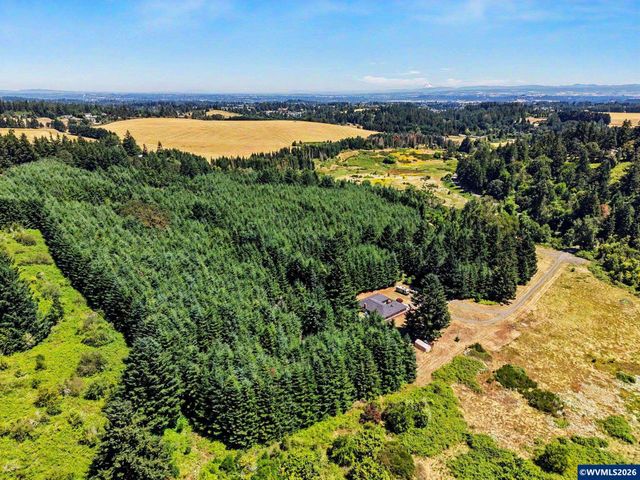 7235 Bates Rd S, Salem, OR 97306