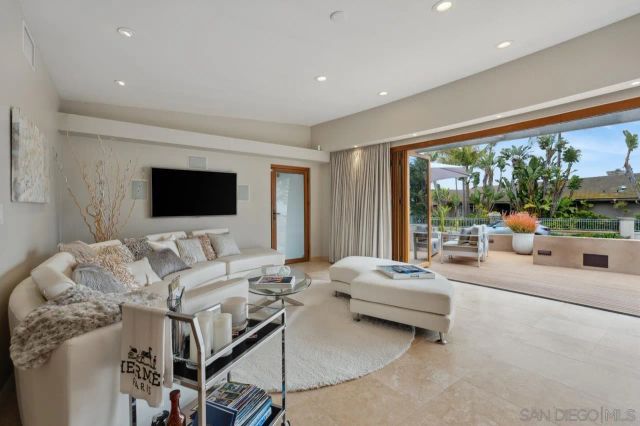 773 E Solana Circle, Solana Beach, CA 92075