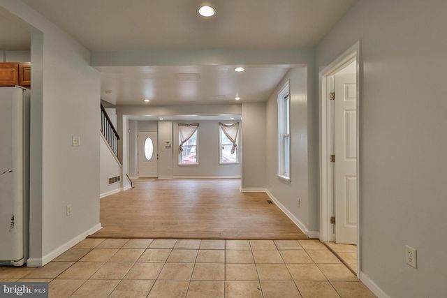 427 PAWNEE ST, Bethlehem, PA 18015