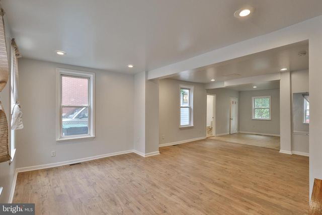 427 PAWNEE ST, Bethlehem, PA 18015