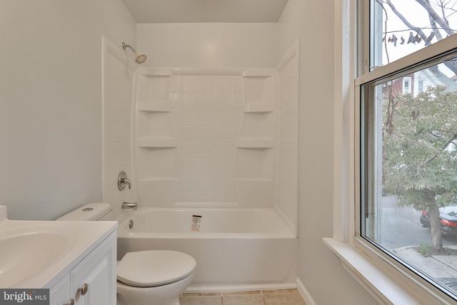 427 PAWNEE ST, Bethlehem, PA 18015