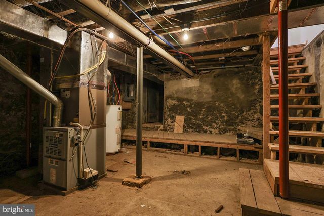 427 PAWNEE ST, Bethlehem, PA 18015