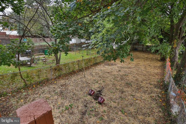 427 PAWNEE ST, Bethlehem, PA 18015