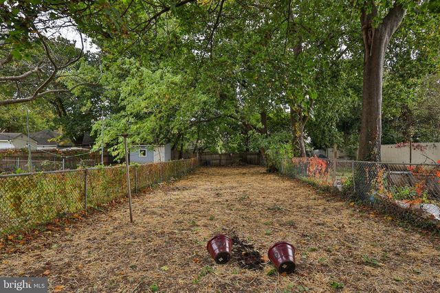 427 PAWNEE ST, Bethlehem, PA 18015