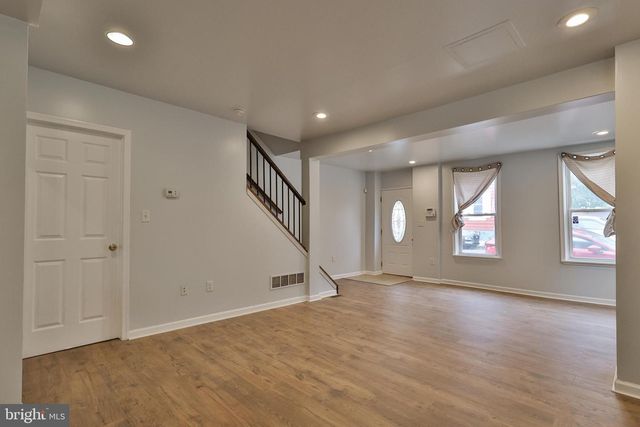 427 PAWNEE ST, Bethlehem, PA 18015