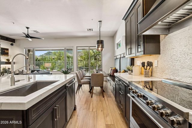 6936 E WHISPERING MESQUITE Trail, Scottsdale, AZ 85266