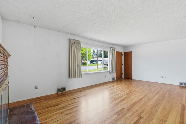 10310 E Dean Ave, Spokane Valley, WA 99206