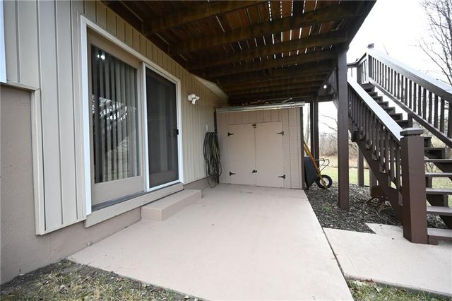 7300 Chaddy Circle, Pleasant Valley, MO 64068