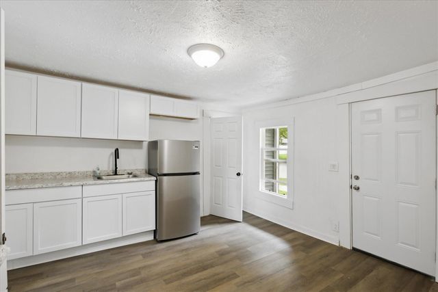 120 E Montcalm Street, Greenville, MI 48838