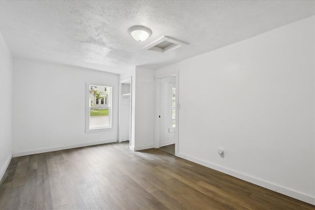 120 E Montcalm Street, Greenville, MI 48838