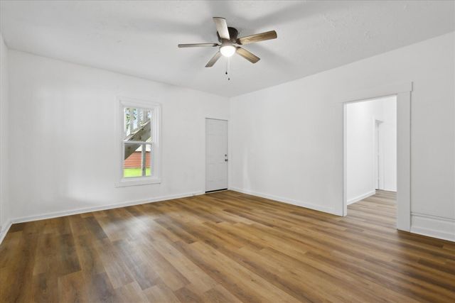 120 E Montcalm Street, Greenville, MI 48838