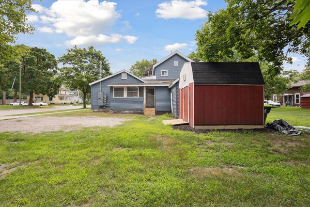 120 E Montcalm Street, Greenville, MI 48838