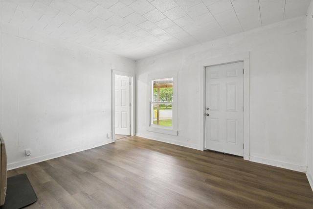 120 E Montcalm Street, Greenville, MI 48838